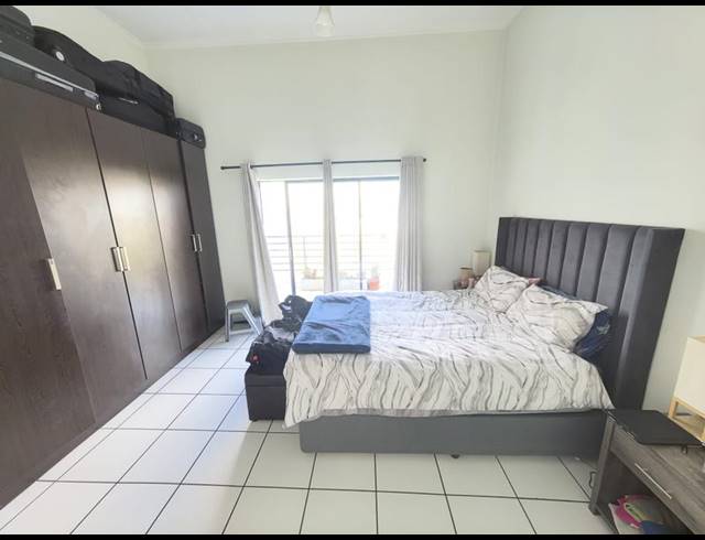 2 BEDROOM PROPERTY TO RENT IN GREENSTONE HILL